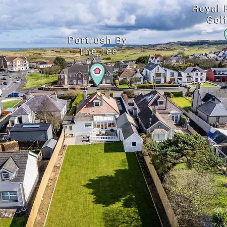 Portrush By The Tee Villa Exterior photo